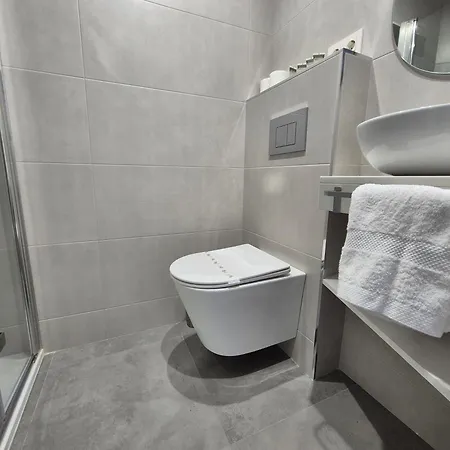 Appartement 1b143 Amplio Apto En Primera Linea De Playa By R2r Consulting *