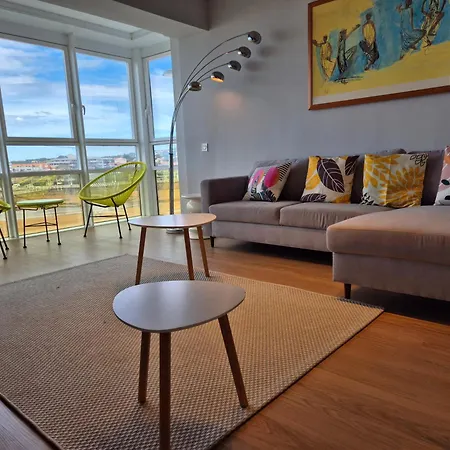 1b143 Amplio Apto En Primera Linea De Playa By R2r Consulting Appartement Gijón