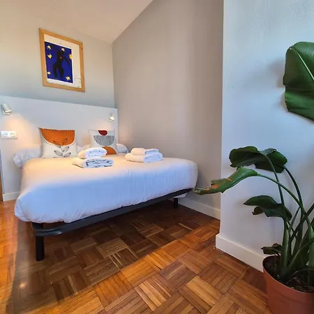 1b143 Amplio Apto En Primera Linea De Playa By R2r Consulting * Gijón