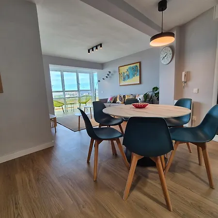 1b143 Amplio Apto En Primera Linea De Playa By R2r Consulting * Gijón